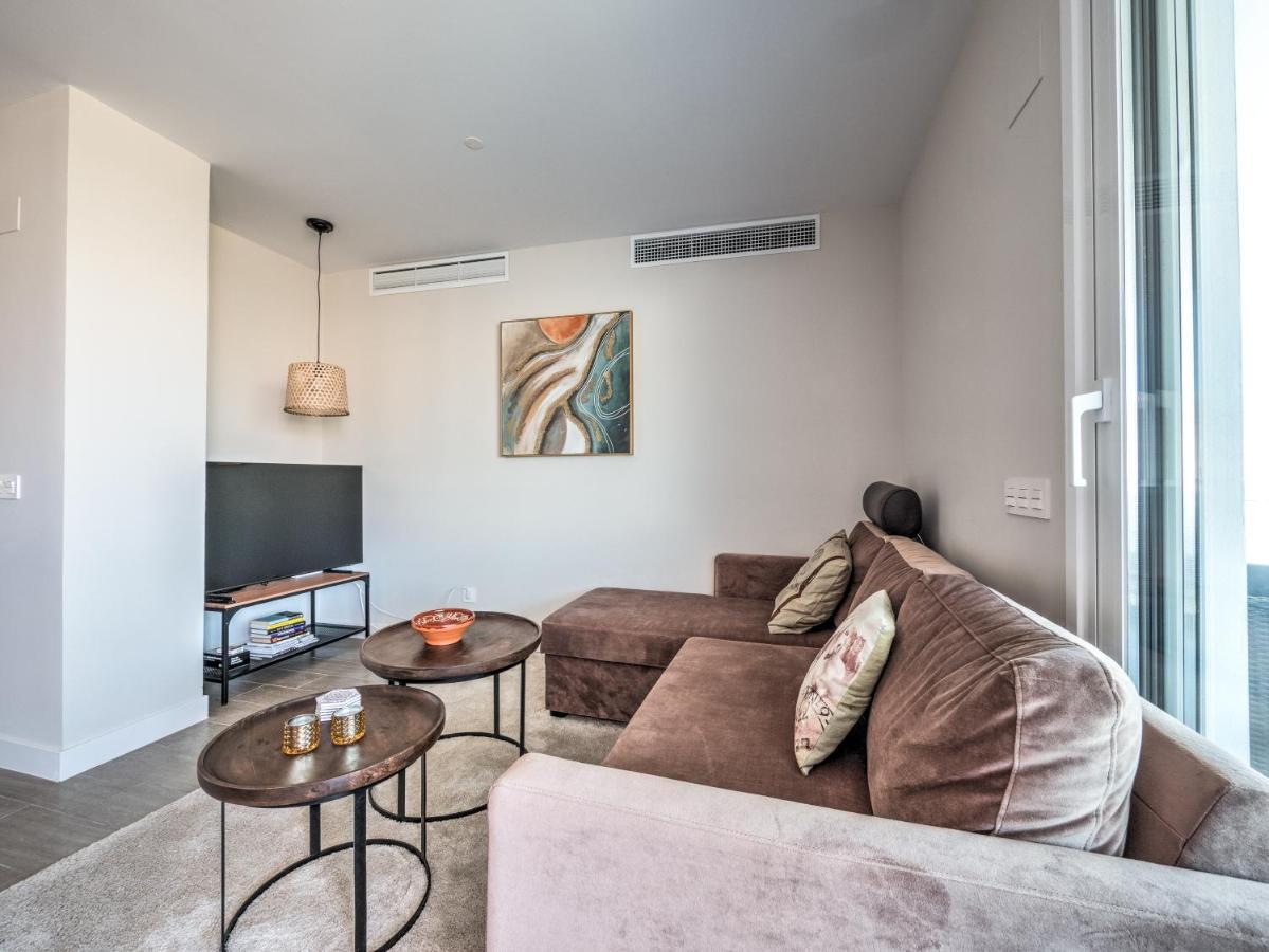 New Beach Front Apartment With Large Balcony Torrox Esterno foto